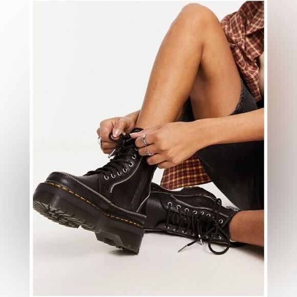 Dr. Martens JADON BOOT ALTERNATIVE LEATHER PLATFORMS - Picture 3 of 13